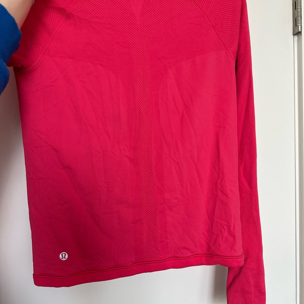 Lululemon Set with Tank Top and Matching Jacket - Picture 11 of 15